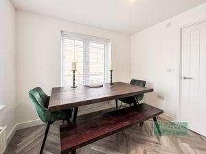 Photo 23- click for photo gallery